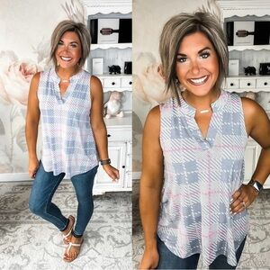 NWT boutique Dear Scarlett blouse